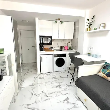 Estudio “the Mirror” Apartment