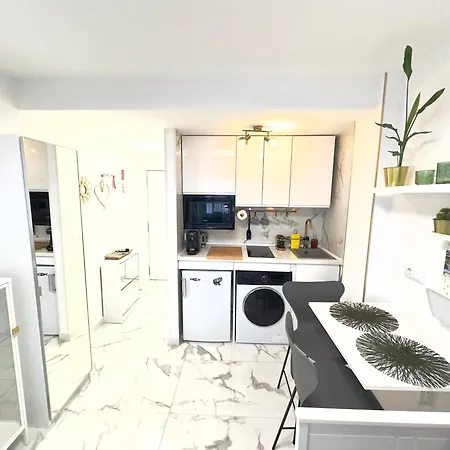 Estudio “the Mirror”