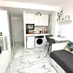 Estudio “the Mirror” Apartment